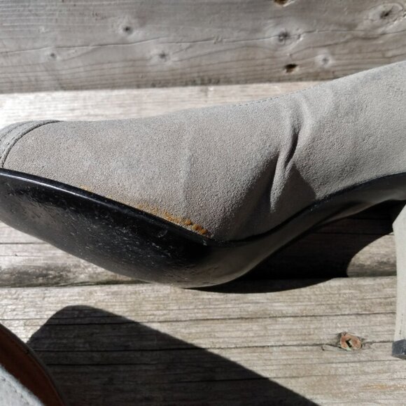 Vintage 80s Gray Shoes Faux Suede Heels Size 7.5 Kinney Pumps - Picture 4 of 12